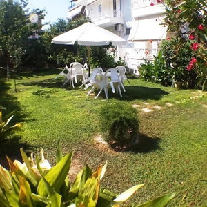 Hotel Araliki Apartments & Studios cazare Istiaia