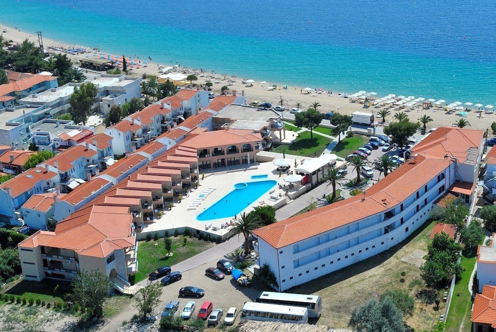 Hotel Toroni Blue Sea Hotel & Spa