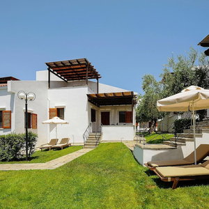 Hotel Gerakini Holiday Home With A Balcony cazare Polygyros