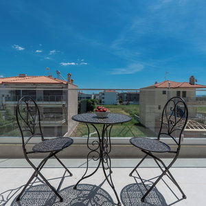 Hotel White Pearl Suites Halkidiki cazare Nea Flogita