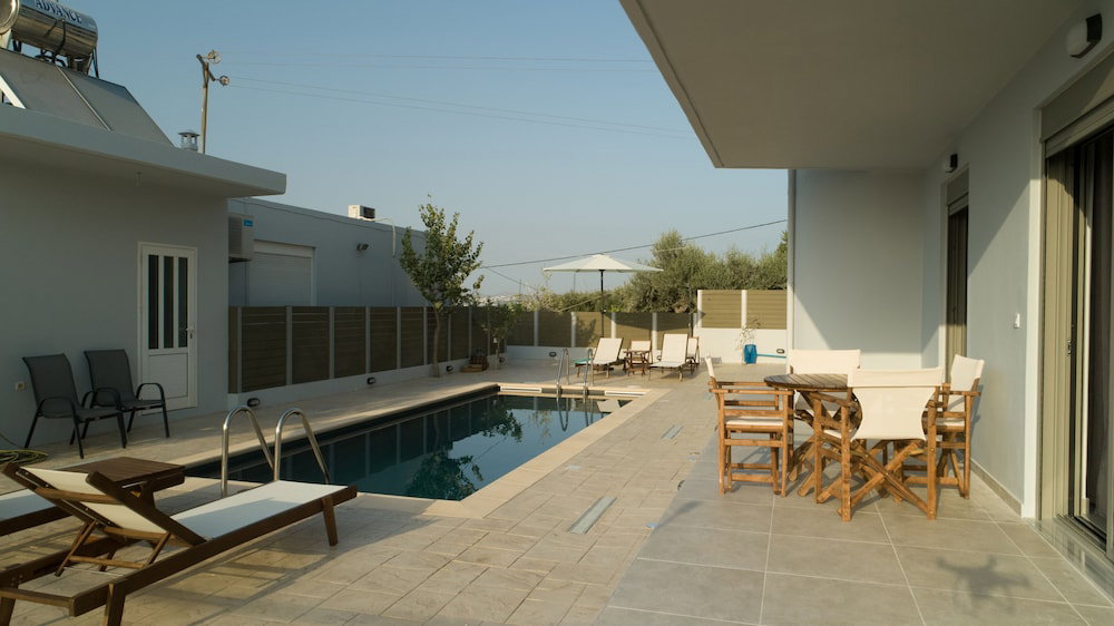 Hotel Hello Village Chania