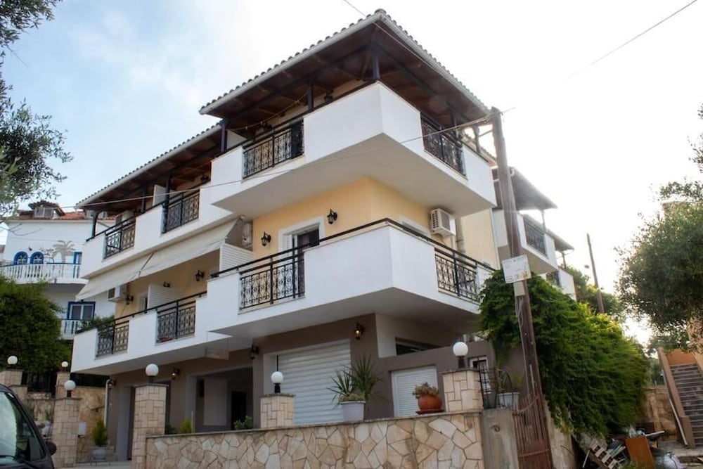 Hotel Vaso Alykanas Studios