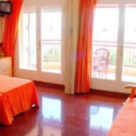Sejur Medplaya Albatros Family vacanta Salou