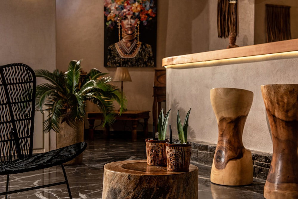 Indigo Inn Casa - Adults Only