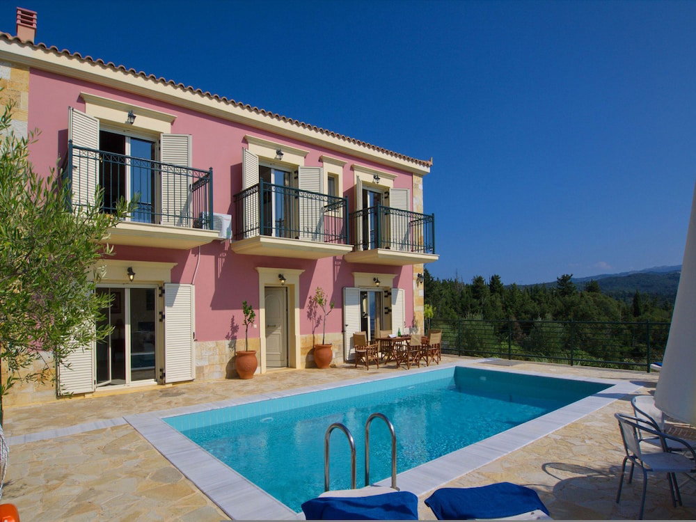 Hotel Villa Mandola In Tzamarelata
