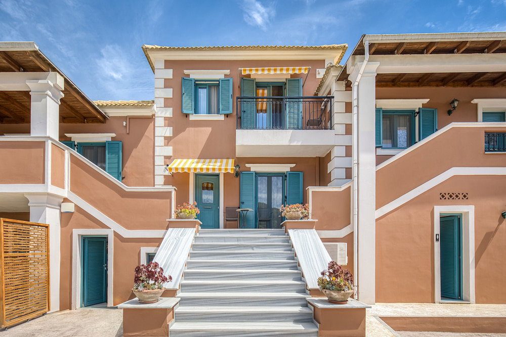Hotel Armeno Resort And Armeno Annex
