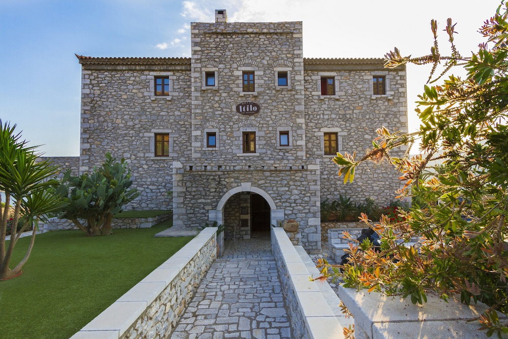 Hotel Itilo Traditional Hotel