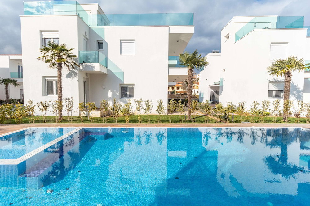 Hotel Acrotel Porto Brava Luxury Villas