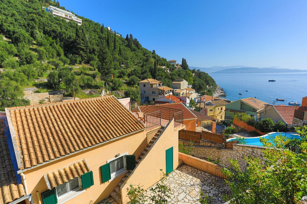 Hotel Takis House In Katavolos