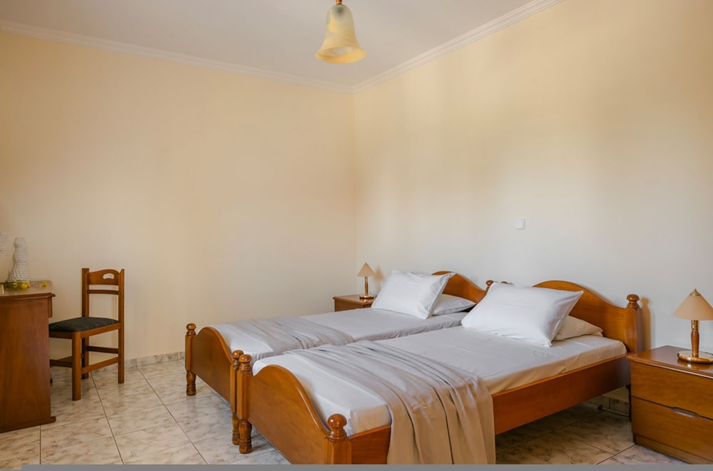 Hotel Kallithea Studios & Apartments