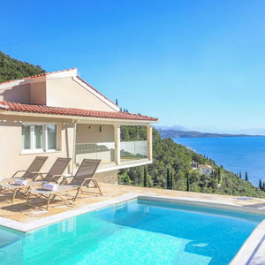 Hotel Villa Theview In Katavolos cazare Nisaki