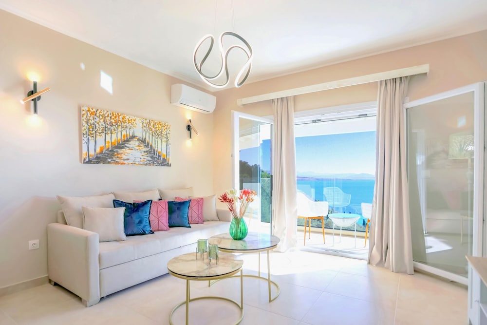 Villa Theview In Katavolos