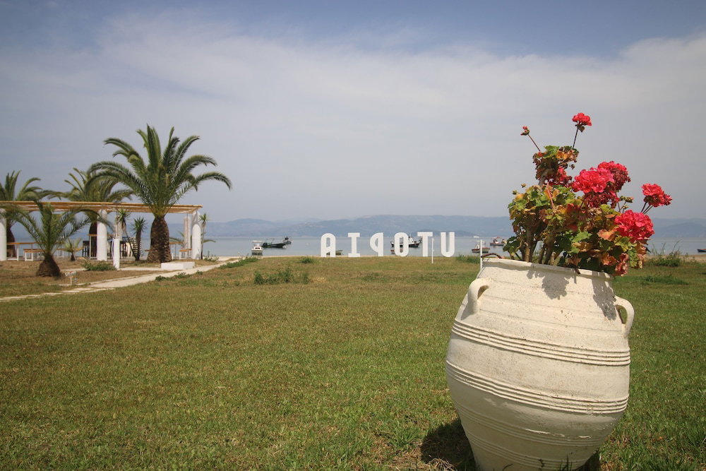 Hotel Utopia Kavos Hotel