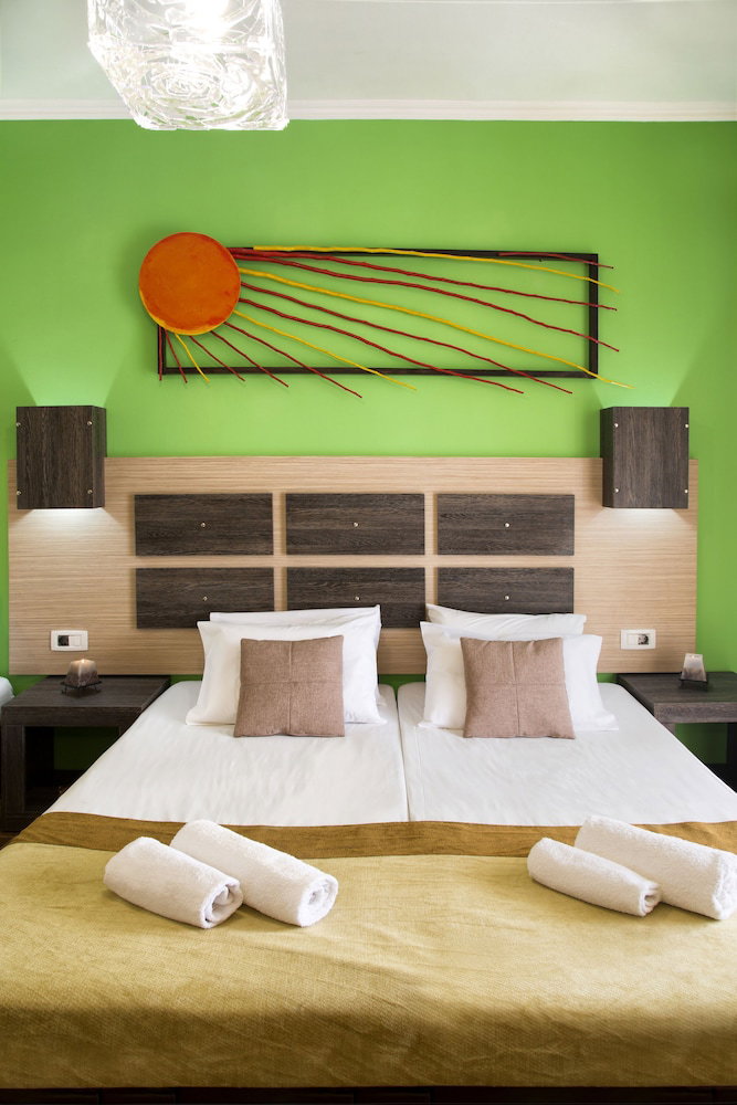 Hotel Acapulco Marinos Studios & Apartments