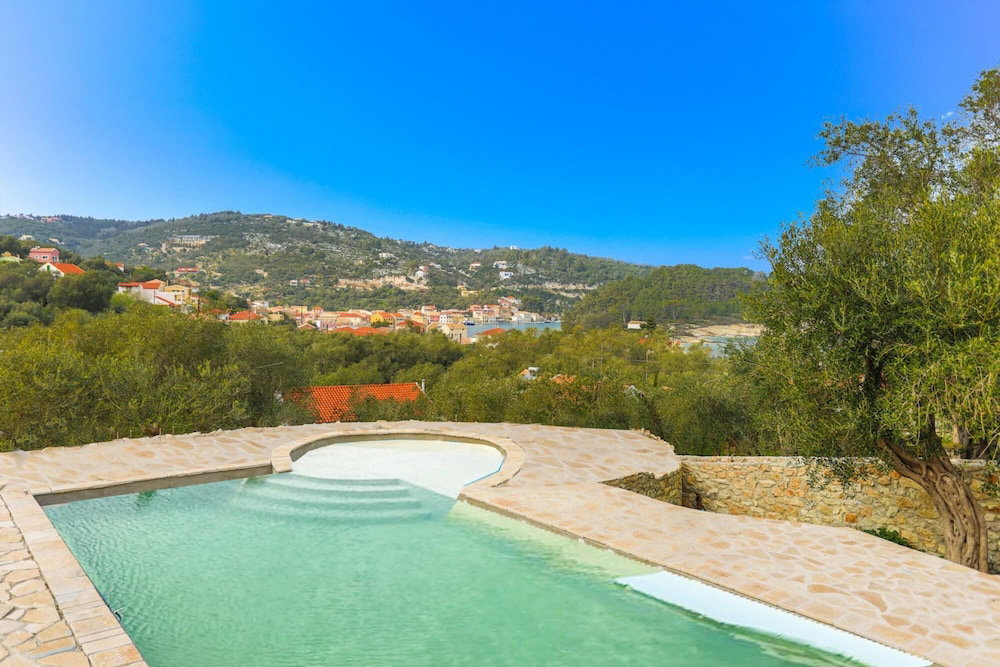 Hotel Bibi - Danilia Cottages