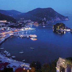 Hotel Spyridonou House cazare Parga