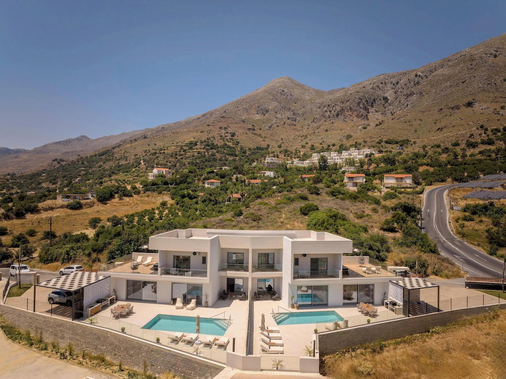 Hotel Sirocco Lux Villas