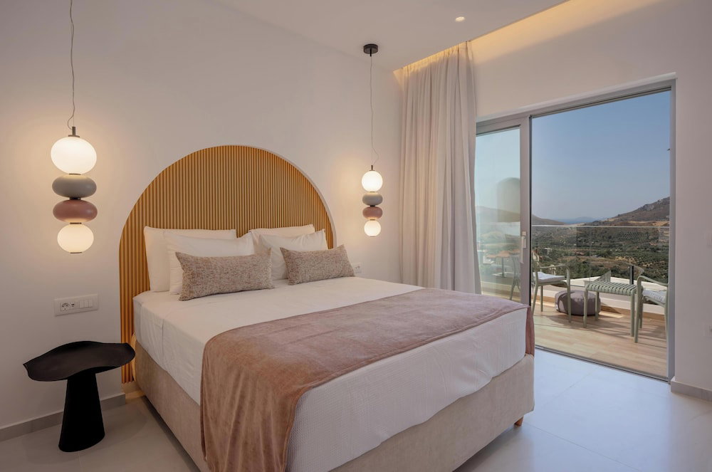 Sirocco Lux Villas