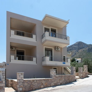 Hotel Tulipa Suites cazare Sykia