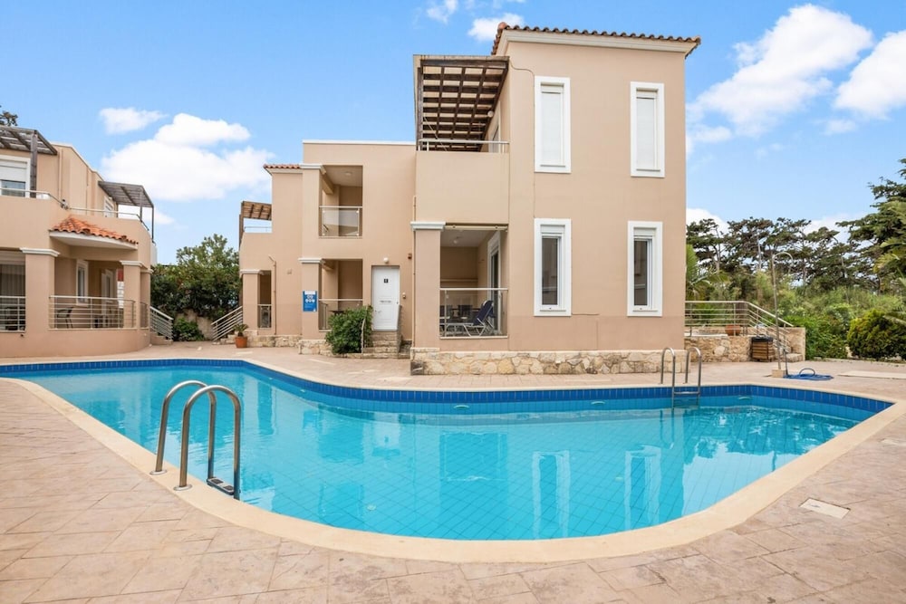Hotel Villa Blue Dreams In Maleme