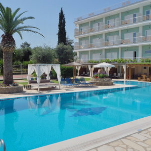 Hotel Hotel Paloma Blanca cazare Ypsos