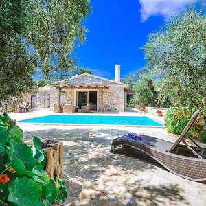 Hotel Aristea - 2 Br Villa Surrounded By Olive Groves cazare Gaios