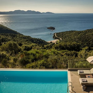 Hotel Entheos Private Villa Fiskardo Kefalonia Greece cazare Asos