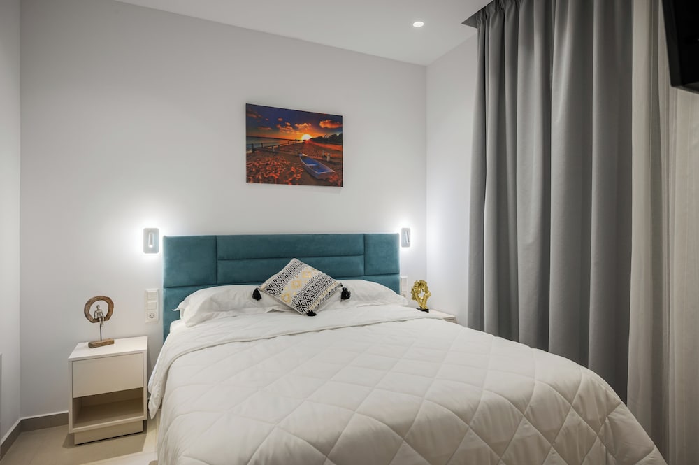 The 7 Suites, An Elegant Living In Ipsos By Konnect