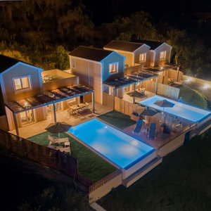 Hotel Reiki Luxury Villas cazare Peroulades
