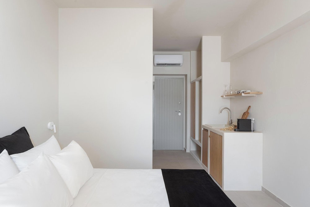 Yerma Suites Limeni