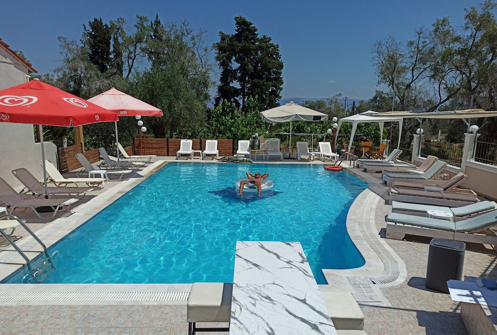 Hotel Kalypso Studios