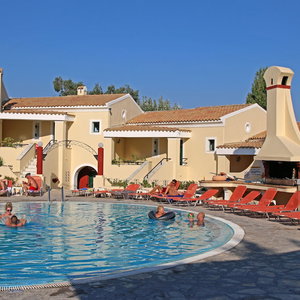 Hotel Mediterranean Blue cazare Lefkimmi