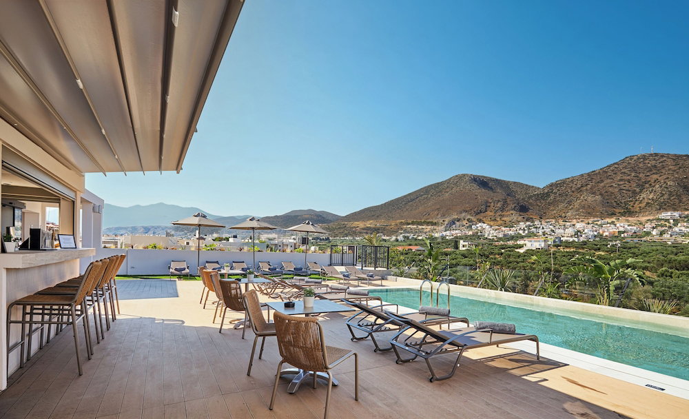 Hotel Enorme Epavli Urban Living