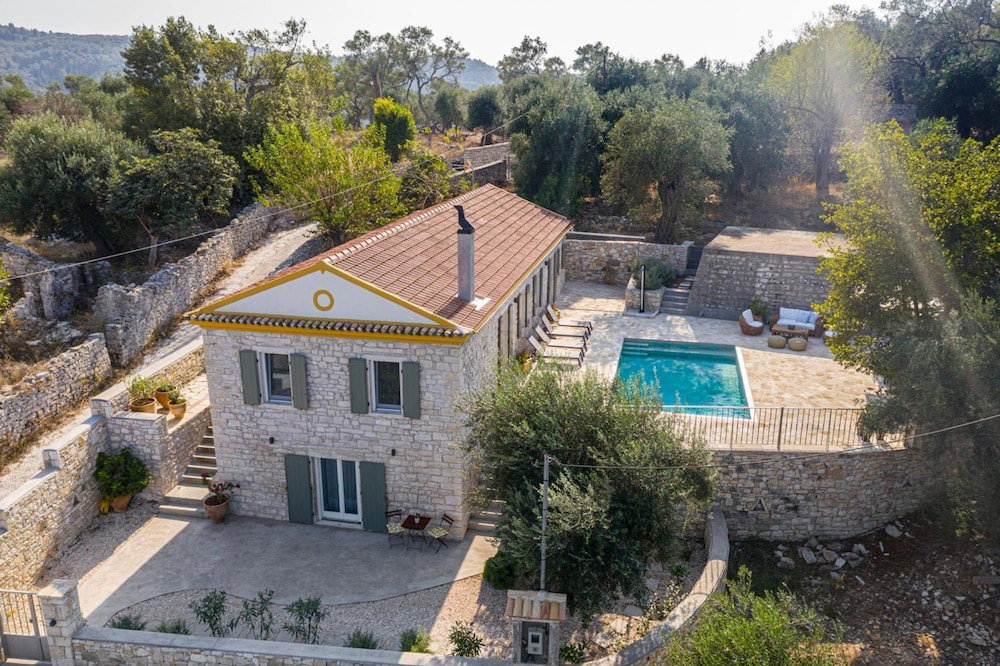 Hotel Serenity - Beautiful Newly Renovated Villa Close To Lakka