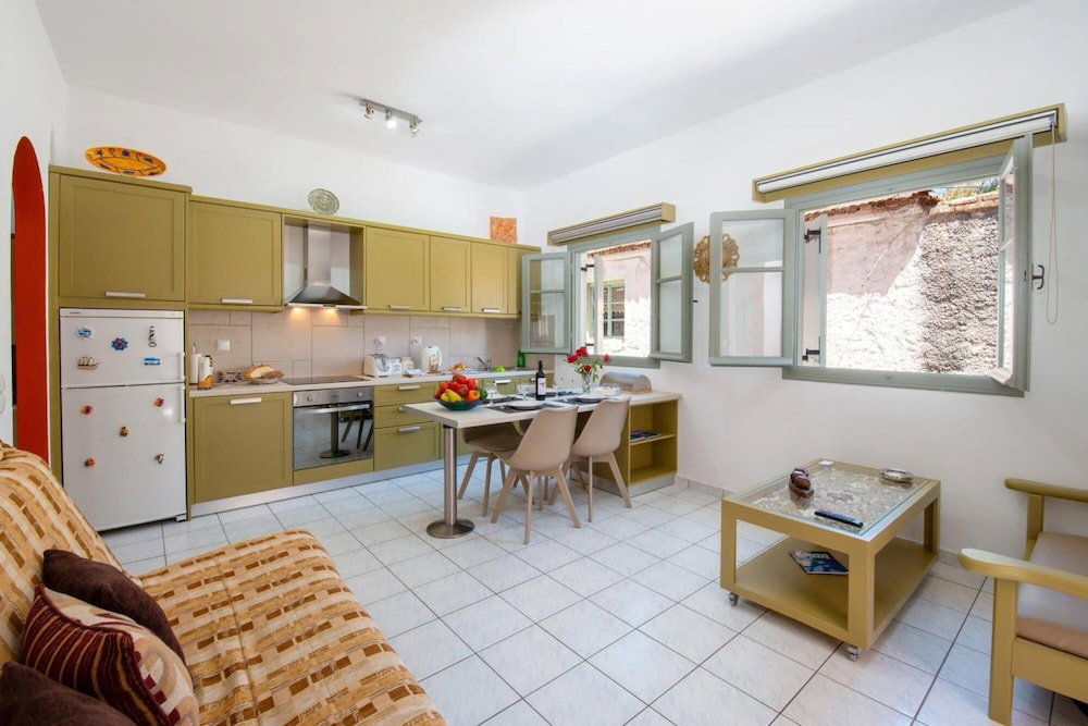 Hotel Dora Ii Studio - Simple Sweet Getaway