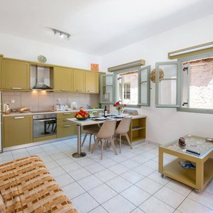 Hotel Dora Ii Studio - Simple Sweet Getaway cazare Gaios