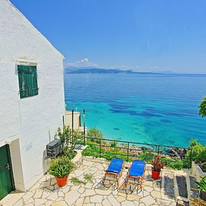 Hotel Alexandra Studio In Katavolos cazare Nisaki