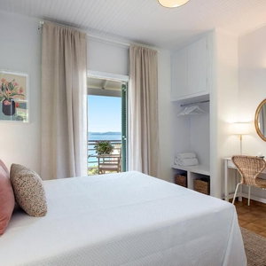 Hotel Reana Elegant Apartments By Konnect, Barbati cazare Barbati