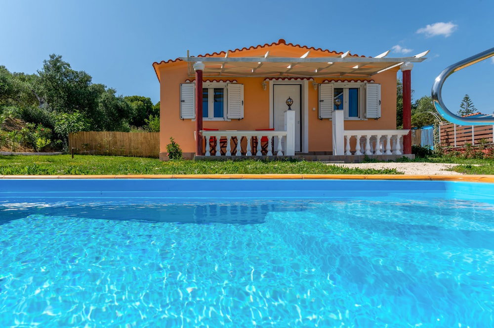 Hotel Eleftheria In Spartia