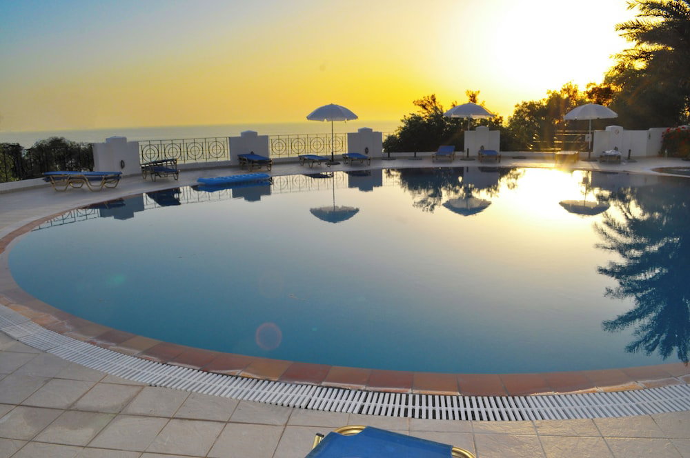 Hotel Holiday Apartments With Pool Maria On Agios Gordios Beach