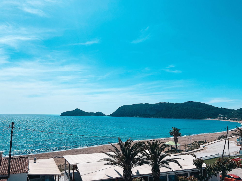 Hotel Azure Mare Studios