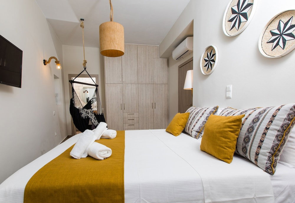 Ekaterini Luxury House