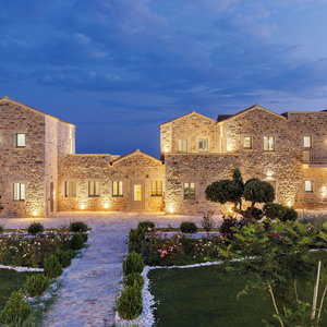 Hotel Margazi Luxury Rooms cazare Areopoli
