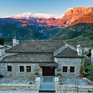 Hotel Aristi Mountain Resort And Villas cazare Asprangeloi