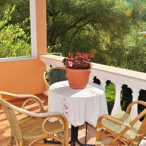 Hotel Holiday House Letta In Agios Gordios Beach In A Very Quiet Location cazare Agios Gordios