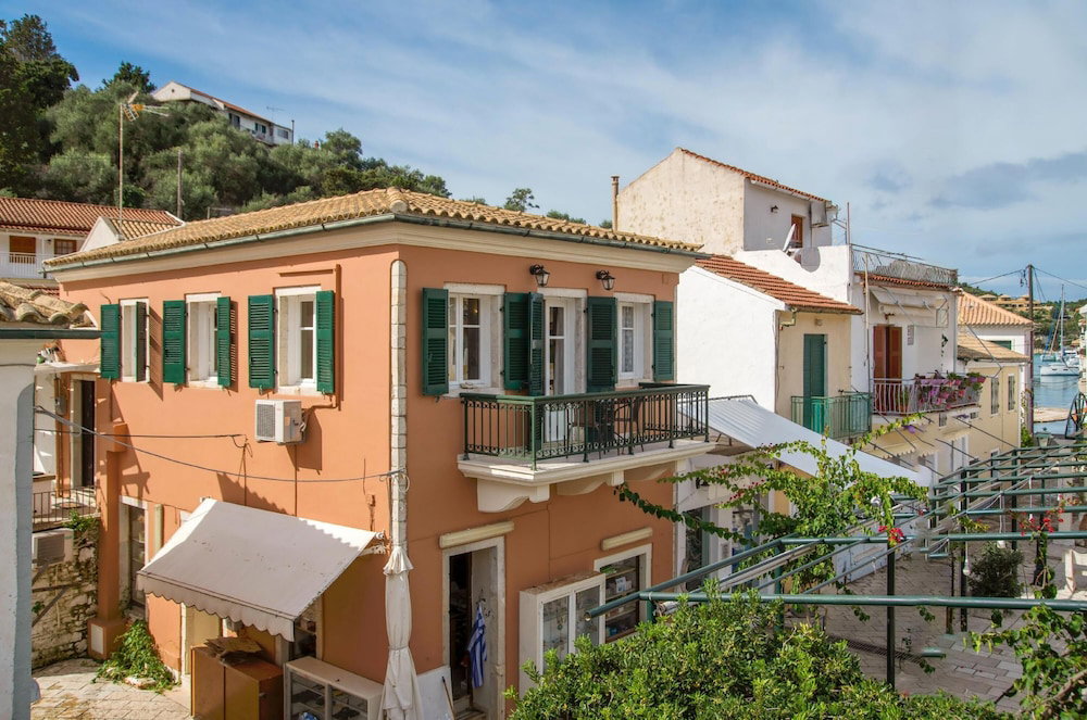 Hotel Aggelina In Lakka With 2 Bedrooms And 1 Bathrooms
