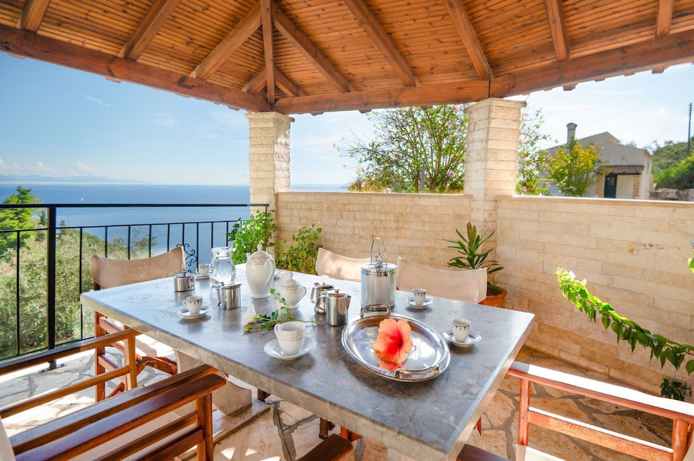 Villa Panorama In Katavolos