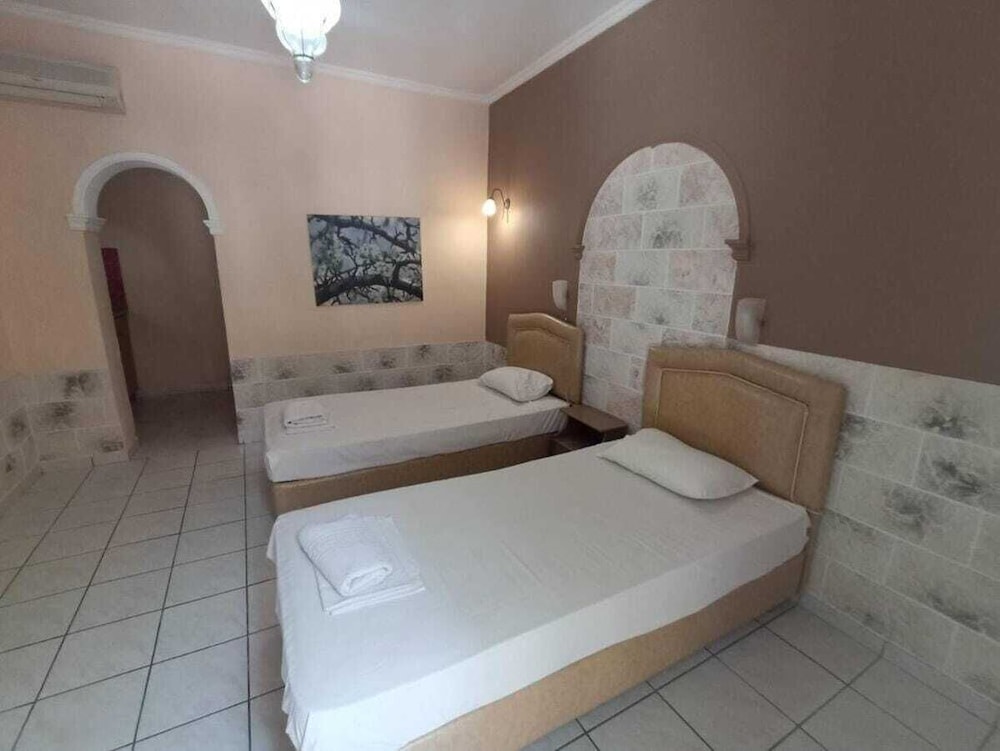 Hotel Laganas Beach Hotel