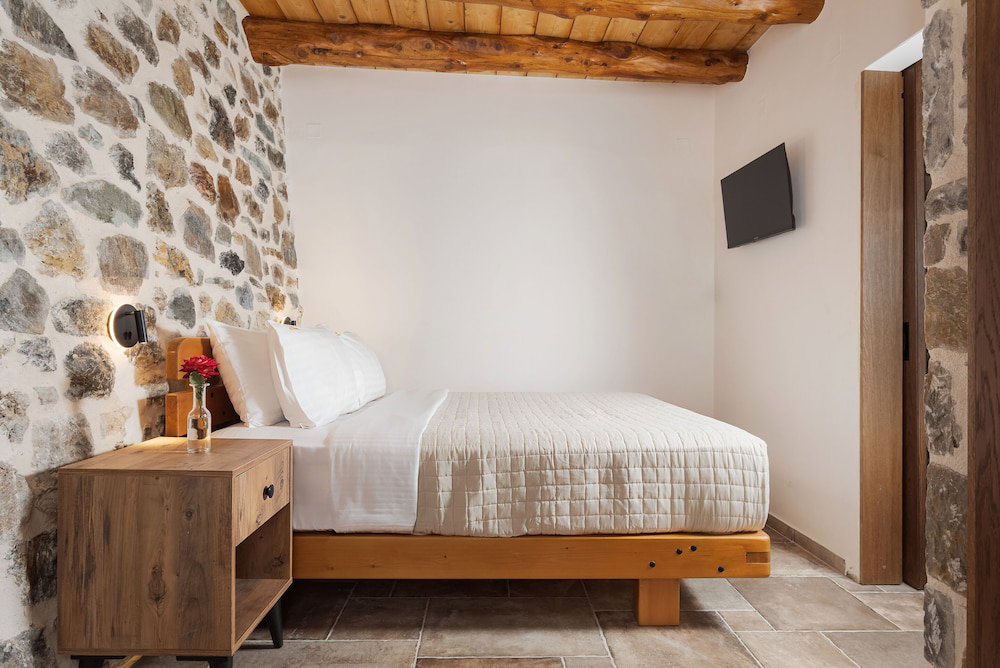 Manelis Mills Estate - Guest Houses