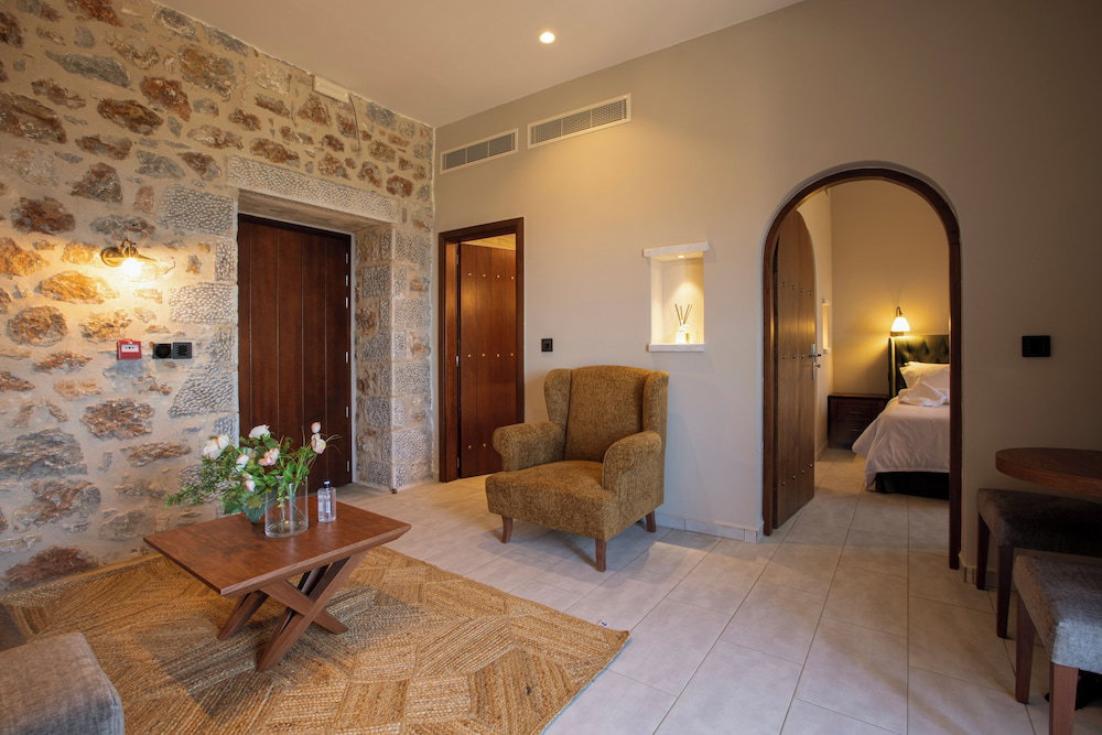 Hotel Anemos Suites Mani